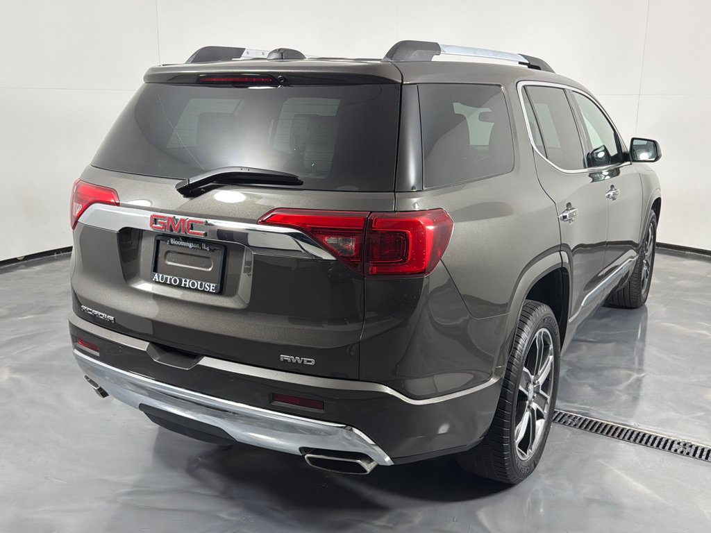 Used 2019 GMC Acadia Denali w/ Technology Package AWD/4WD image 5