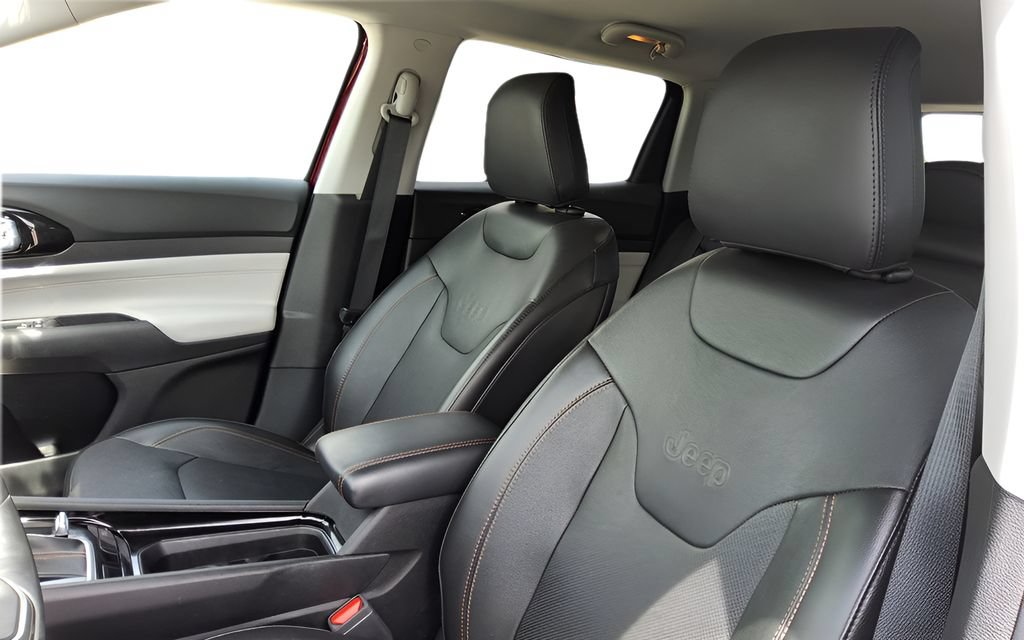 Used 2022 Jeep Compass Limited AWD/4WD image 20
