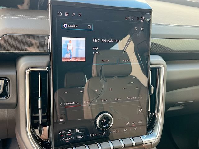 New 2026 GMC Yukon XL Elevation RWD image 10