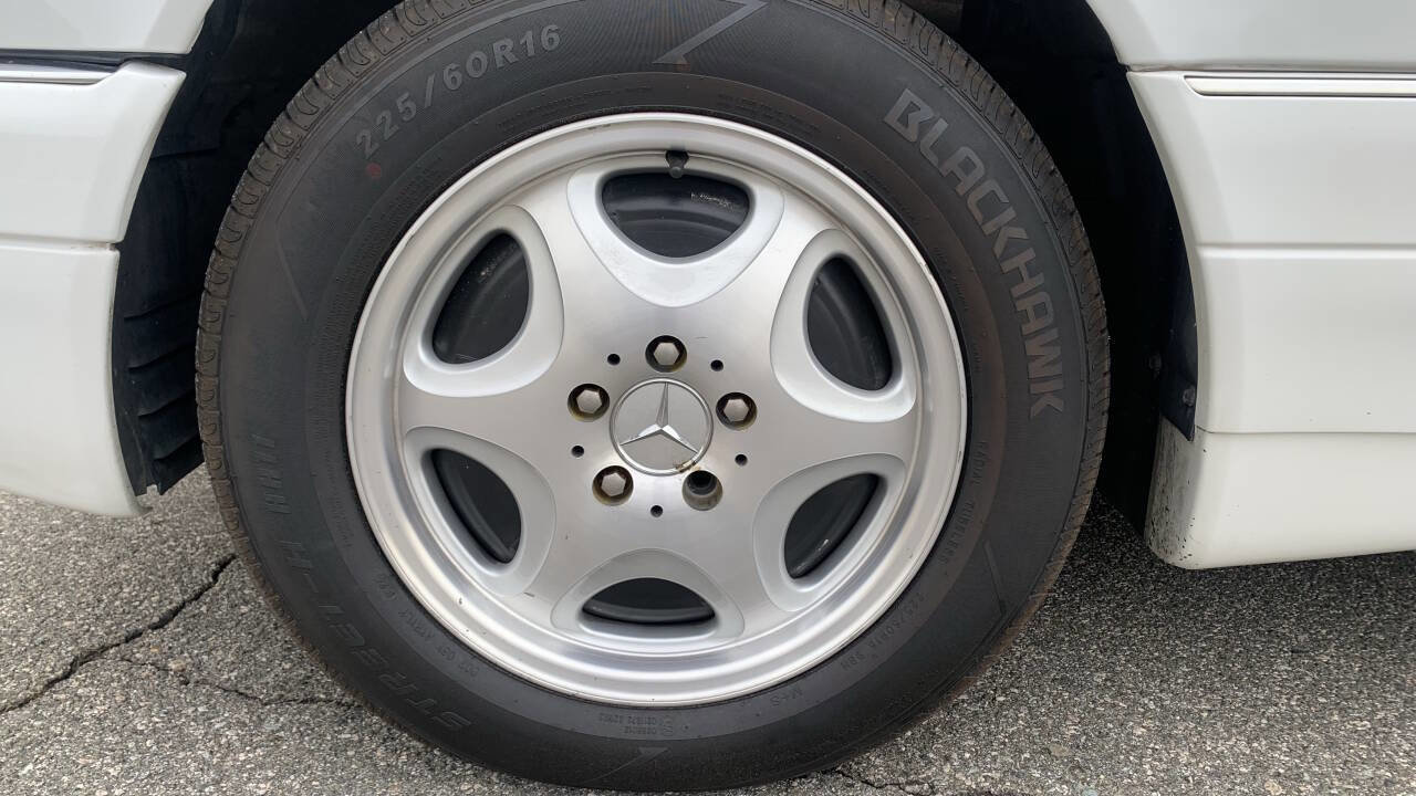 Used 1999 Mercedes-Benz S 320 image 9