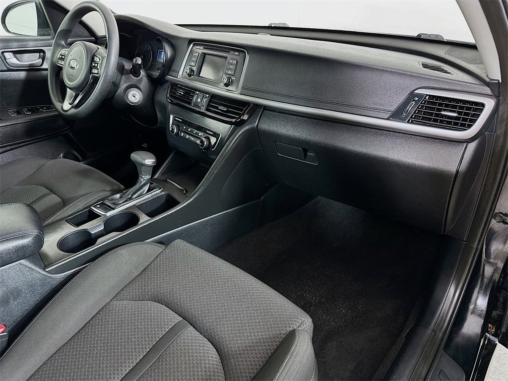 Used 2016 Kia Optima LX image 28