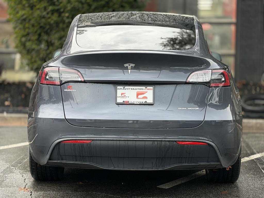 Used 2020 Tesla Model Y Long Range image 14