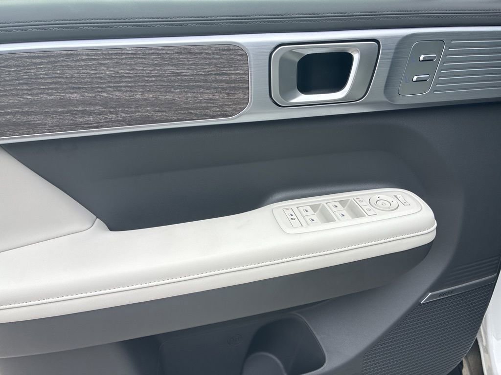 New 2026 Hyundai Santa Fe Calligraphy AWD/4WD image 18