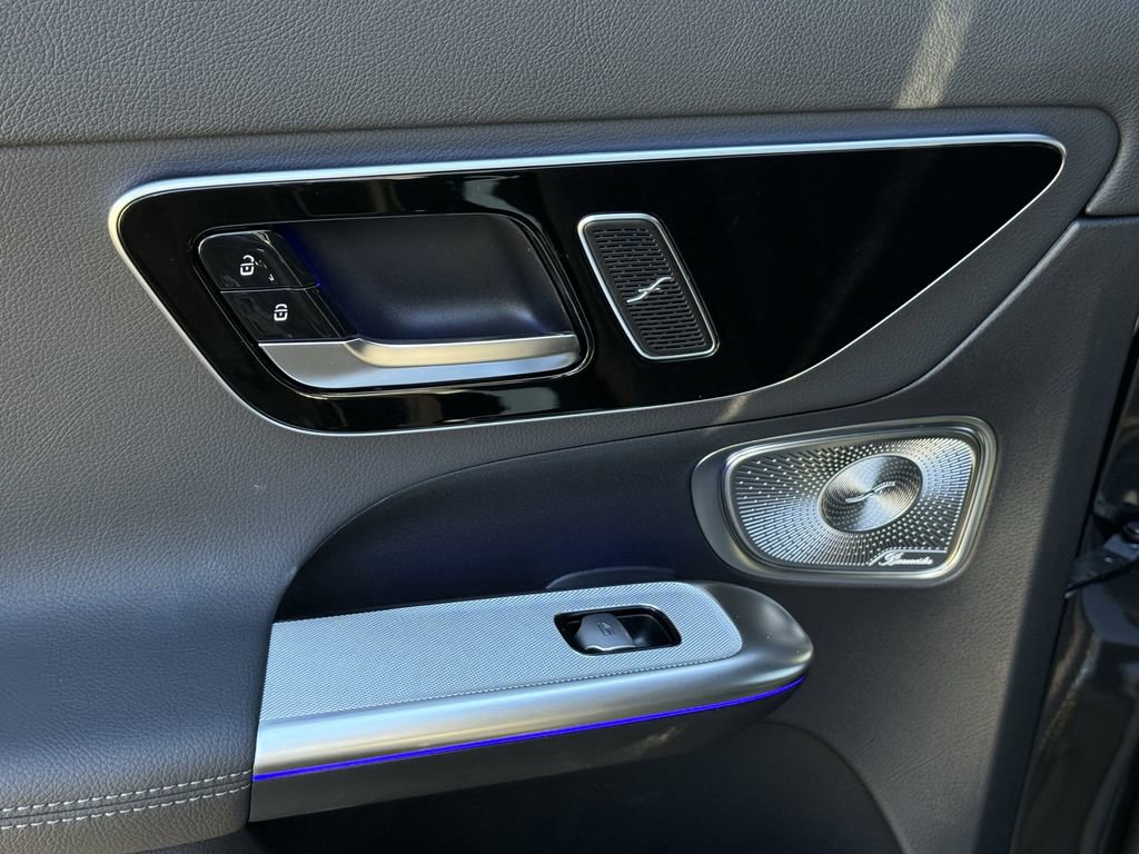 Certified 2025 Mercedes-Benz GLC 300 4MATIC image 24