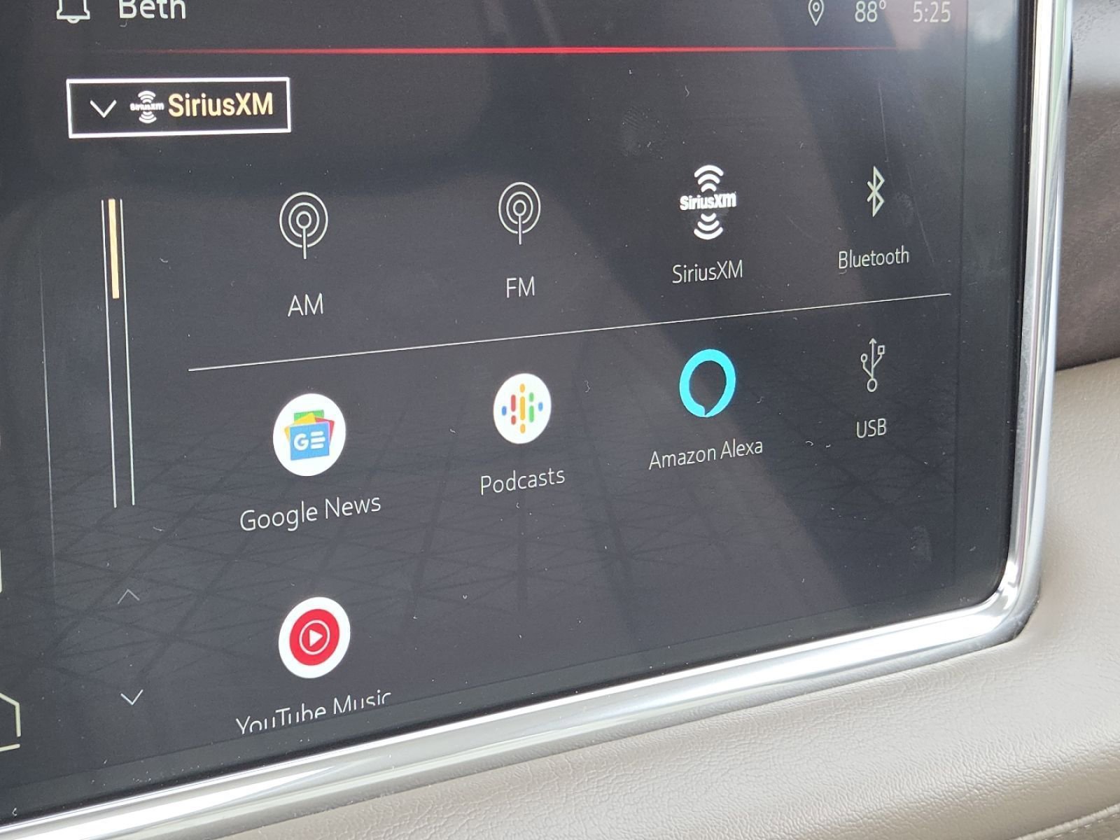 Used 2022 GMC Yukon XL Denali RWD image 34