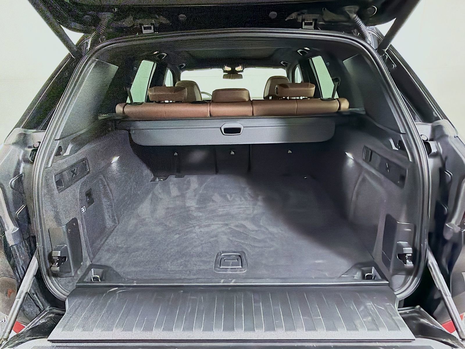 Used 2026 BMW X5 xDrive40i w/ Climate Comfort Package image 29