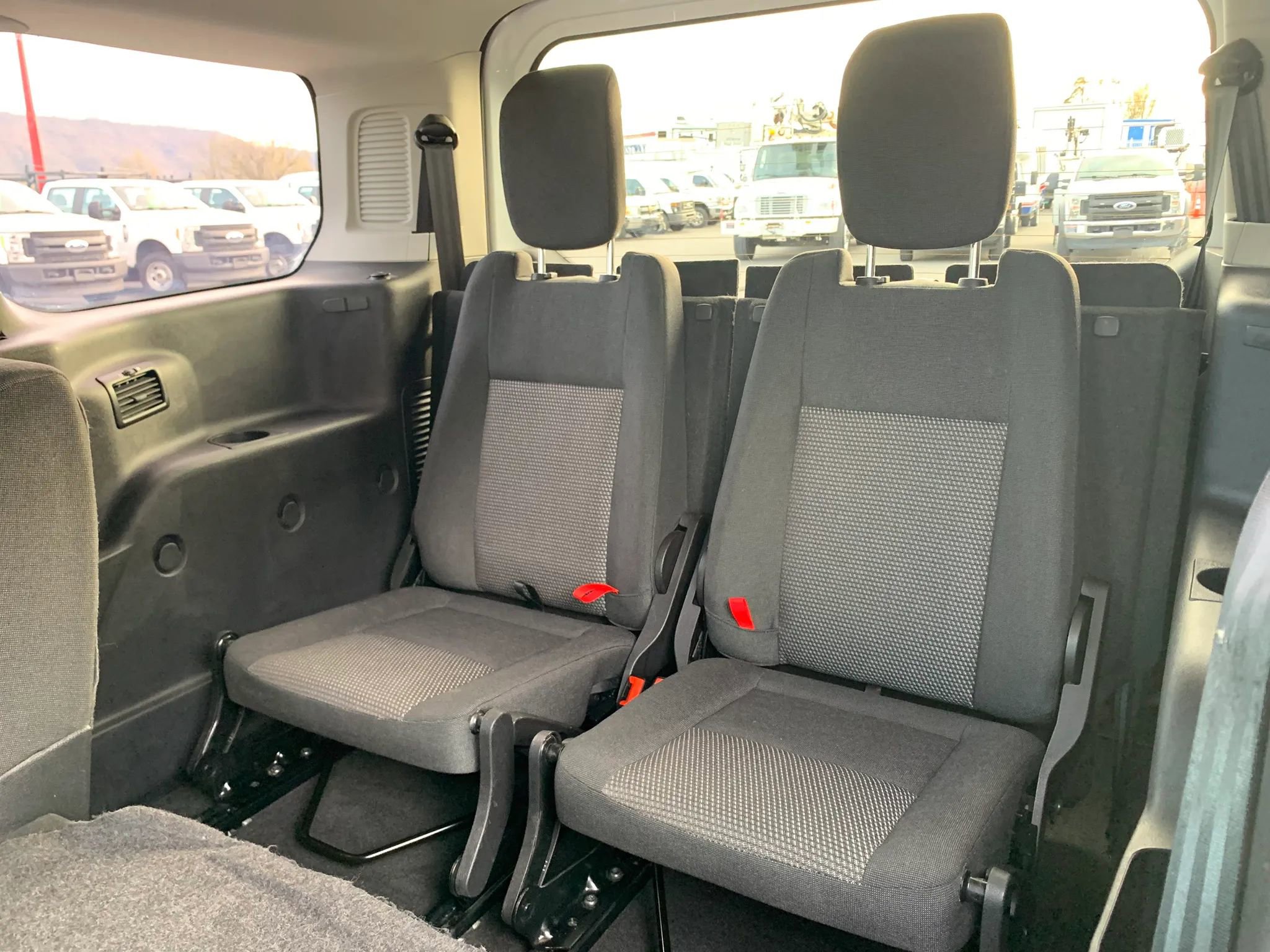 Used 2018 Ford Transit Connect XL image 28