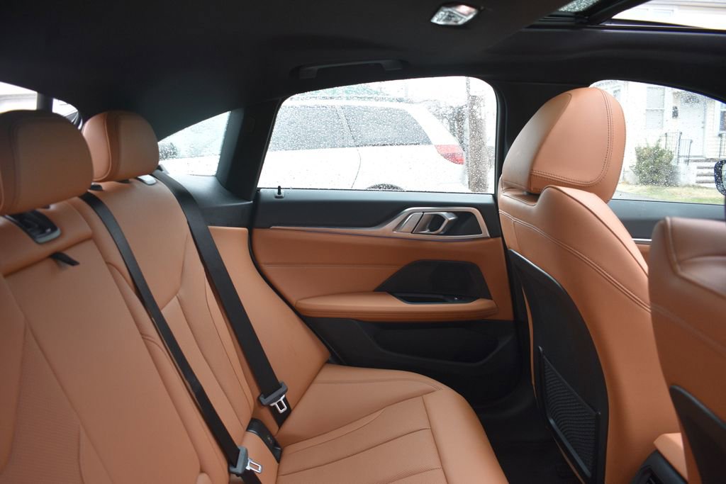 Used 2023 BMW i4 eDrive40 w/ M Sport Package image 26