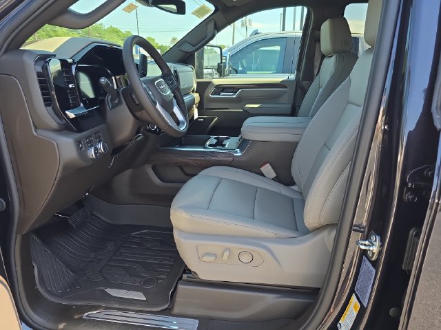 New 2026 GMC Sierra 2500 SLT w/ SLT Convenience Package AWD/4WD image 13