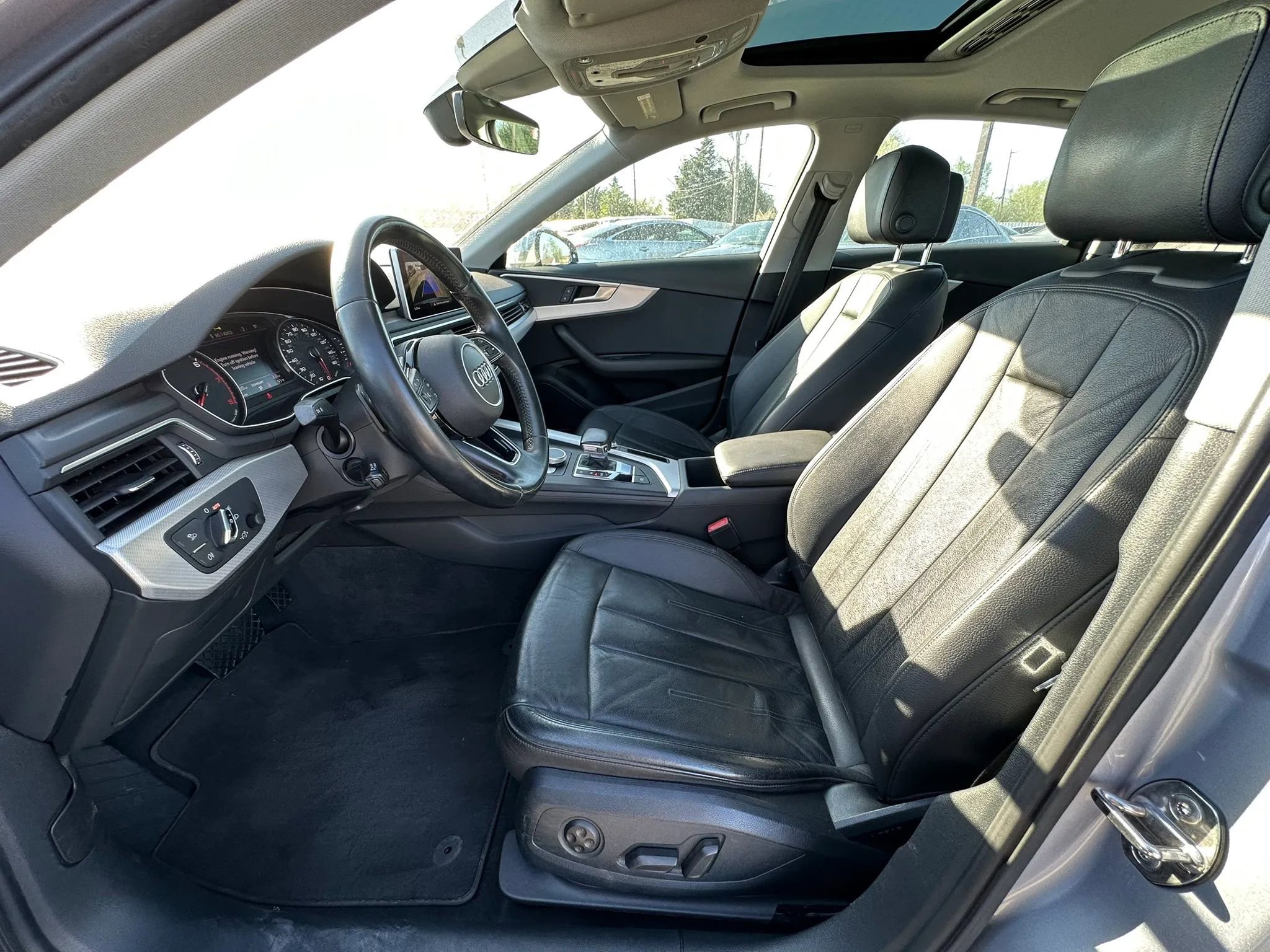 Used 2017 Audi A4 2.0T Premium w/ Audi MMI Navigation Plus FWD image 10