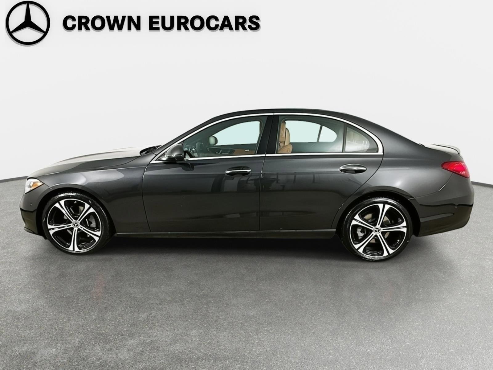 Certified 2025 Mercedes-Benz C 300 4MATIC Sedan image 4