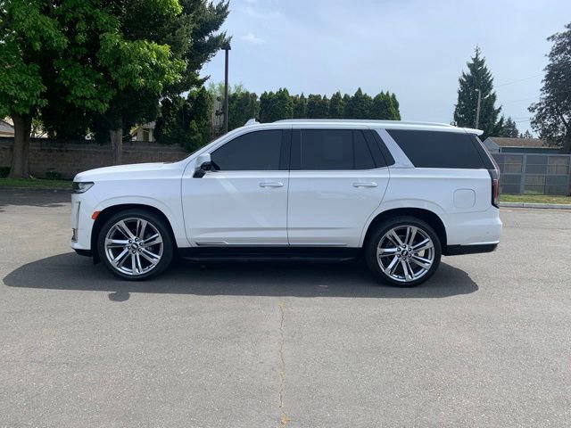 Used 2021 Cadillac Escalade Premium Luxury w/ Driver Assist Tech Package AWD/4WD image 2