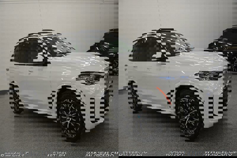 Used 2024 BMW X5 xDrive50e w/ M Sport Package image 7