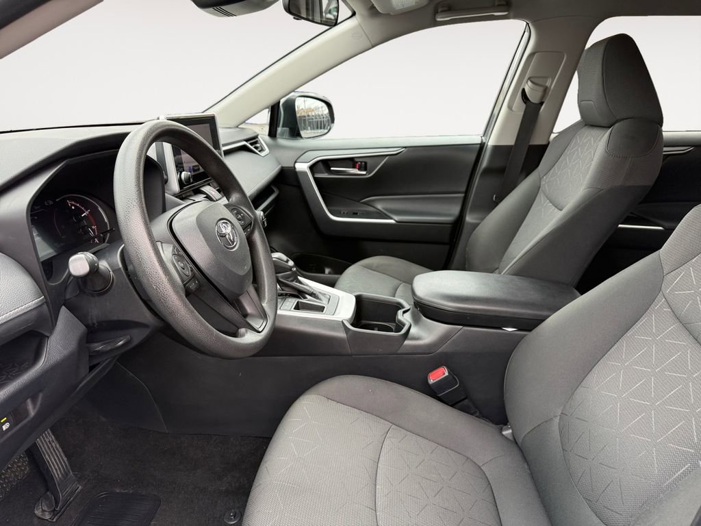 Certified 2024 Toyota RAV4 XLE image 9
