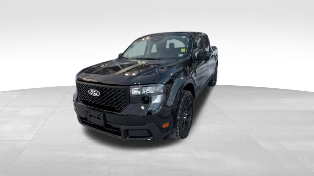 Used 2025 Ford Maverick XLT w/ Black Appearance Package image 1
