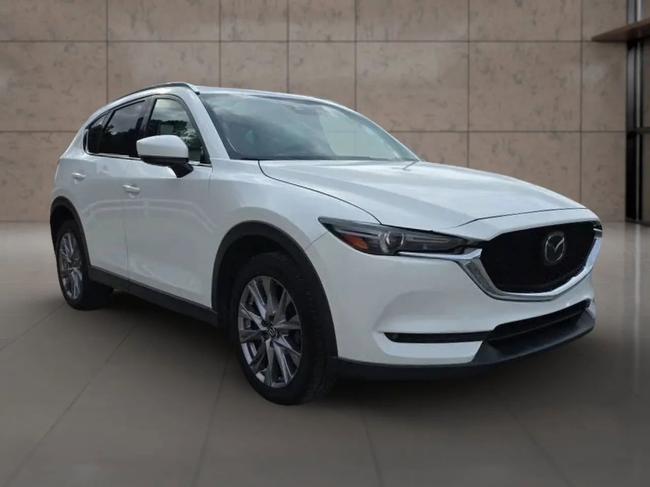 Used 2019 MAZDA CX-5 Grand Touring image 2