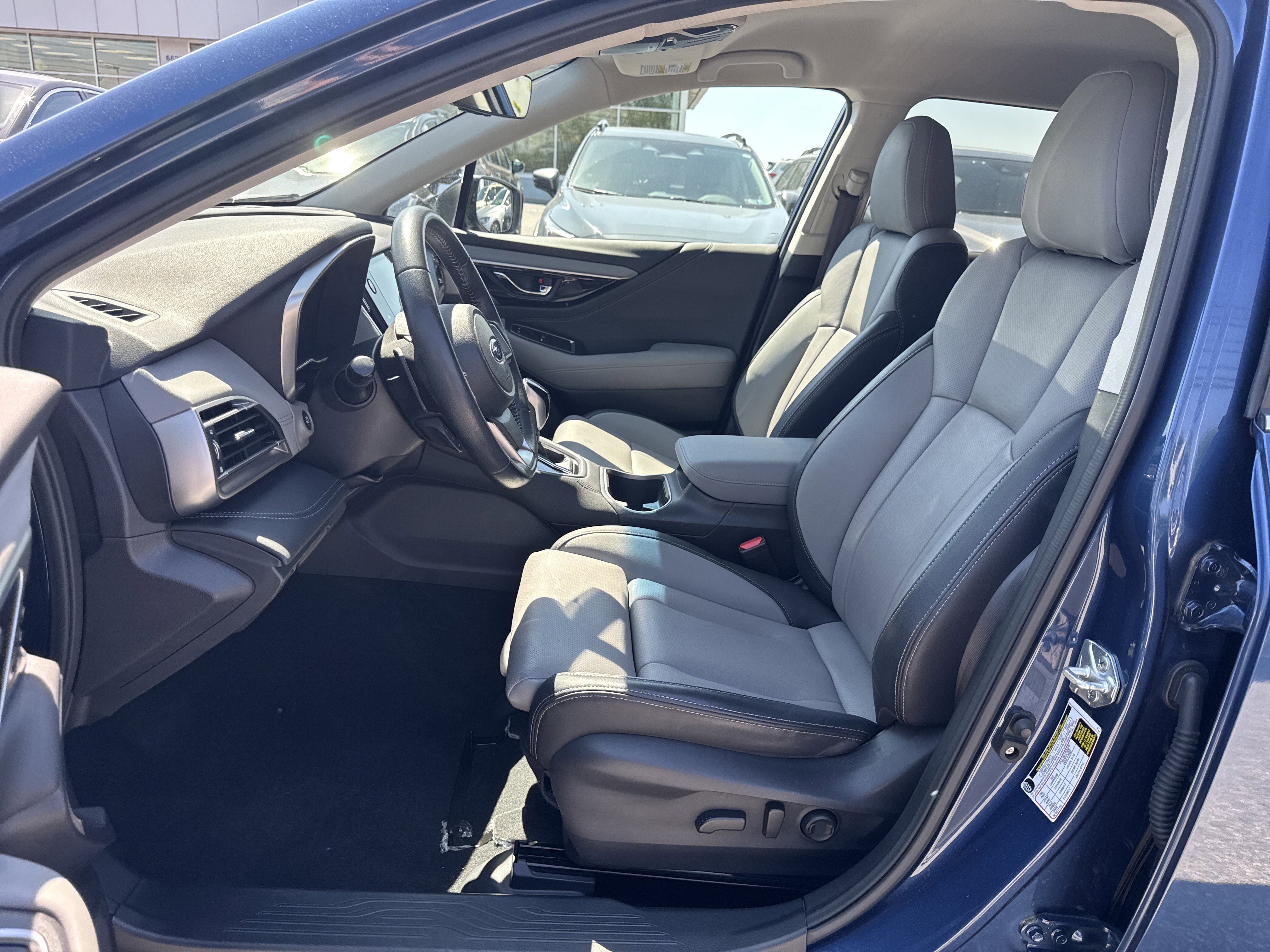 Certified 2022 Subaru Outback Limited AWD/4WD image 14