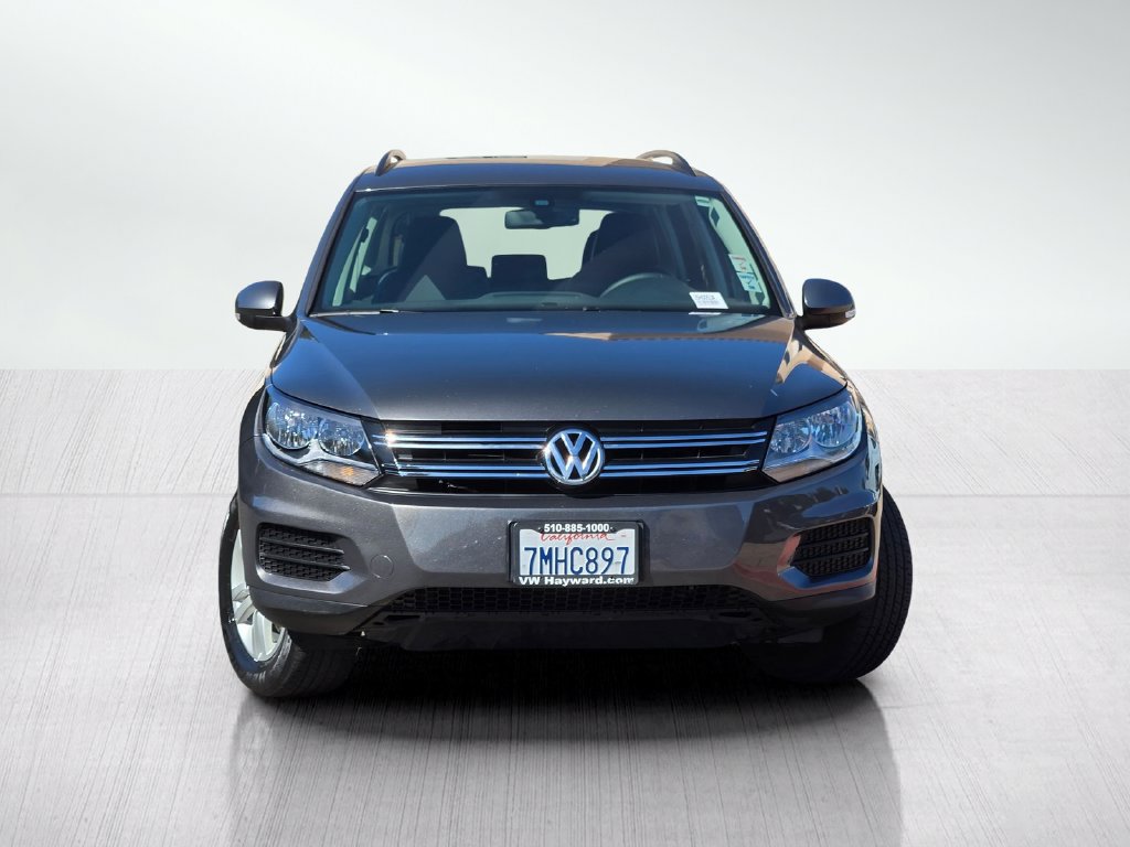 Used 2016 Volkswagen Tiguan S FWD image 3