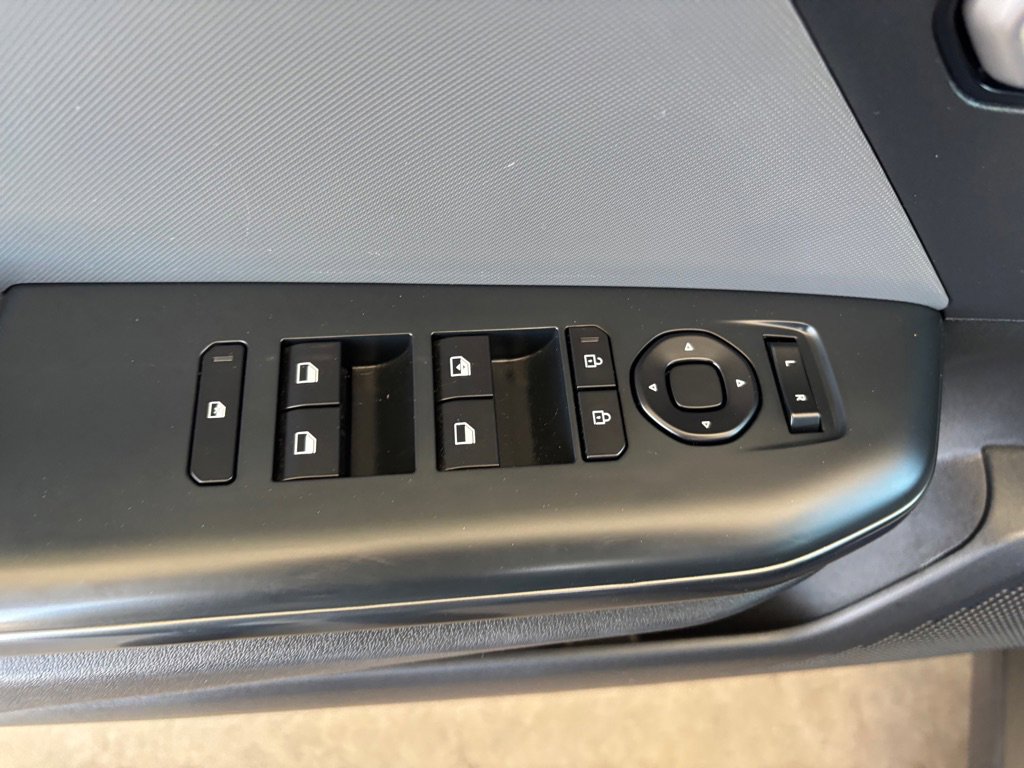 Used 2025 Kia K4 LX FWD image 19