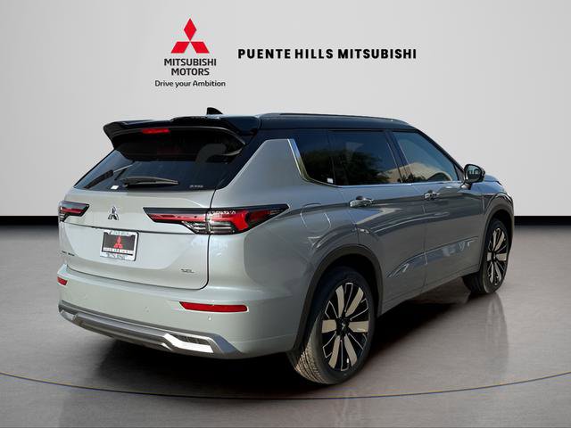 New 2026 Mitsubishi Outlander SEL image 5