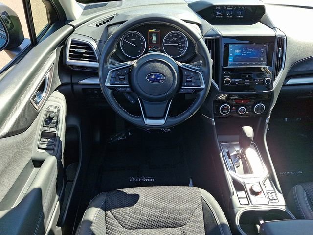 Certified 2023 Subaru Forester Premium AWD/4WD image 11