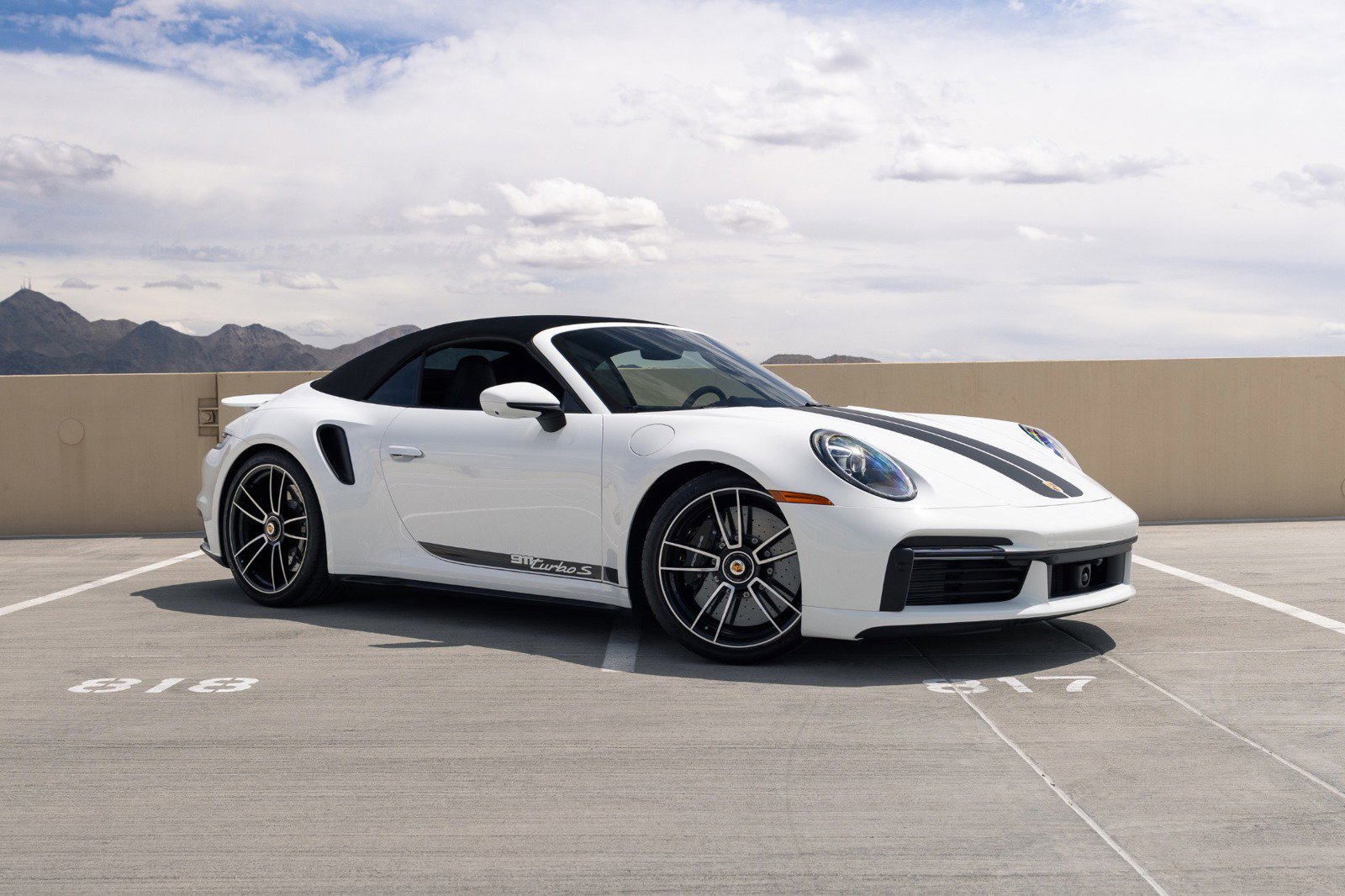 Used 2025 Porsche 911 Turbo S AWD/4WD image 20