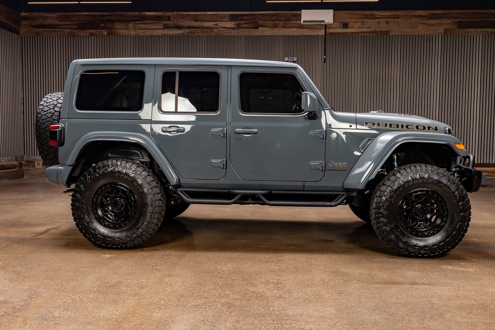 Used 2024 Jeep Wrangler Unlimited Rubicon 392 image 11