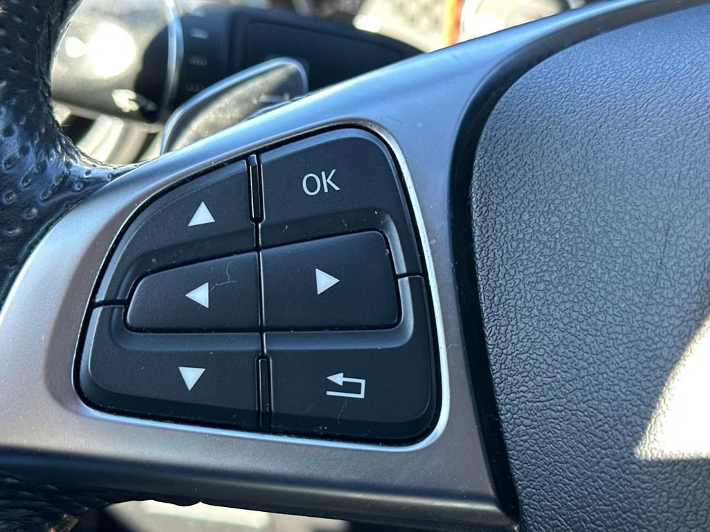 Used 2017 Mercedes-Benz SLC 43 AMG image 28