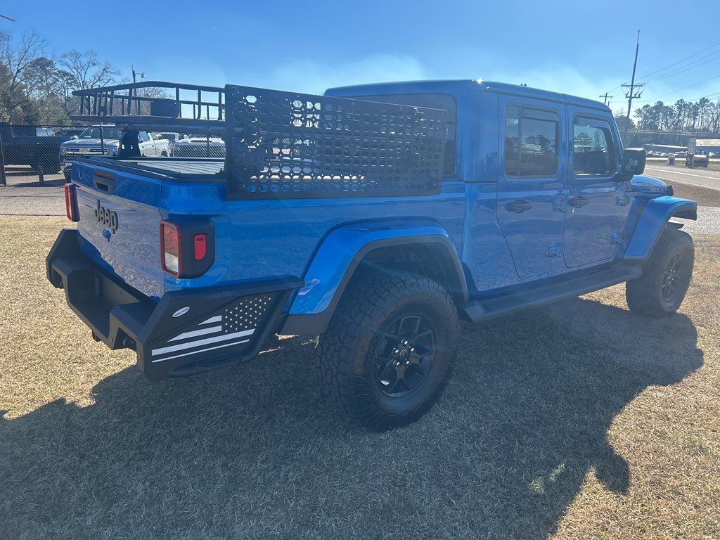 Used 2025 Jeep Gladiator Sport image 9