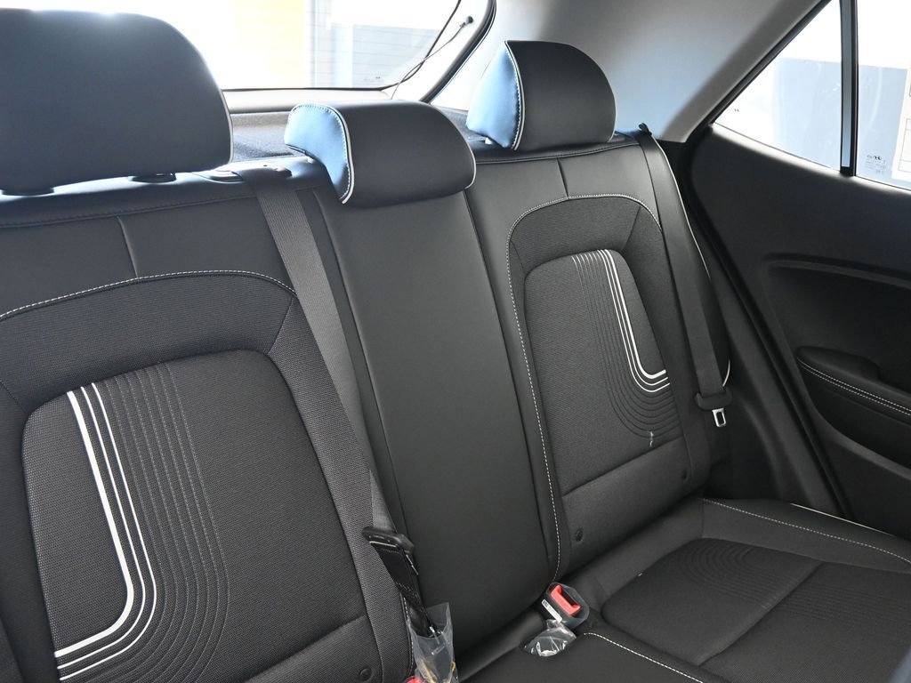 New 2026 Hyundai Venue SEL image 14