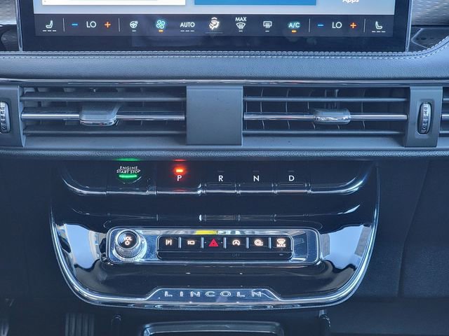 Used 2023 Lincoln Corsair Reserve w/ Equipment Group 201A image 23