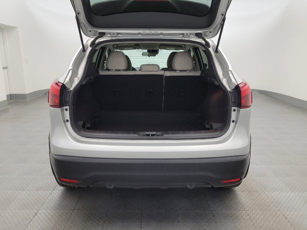 Used 2019 Nissan Rogue Sport SV image 29