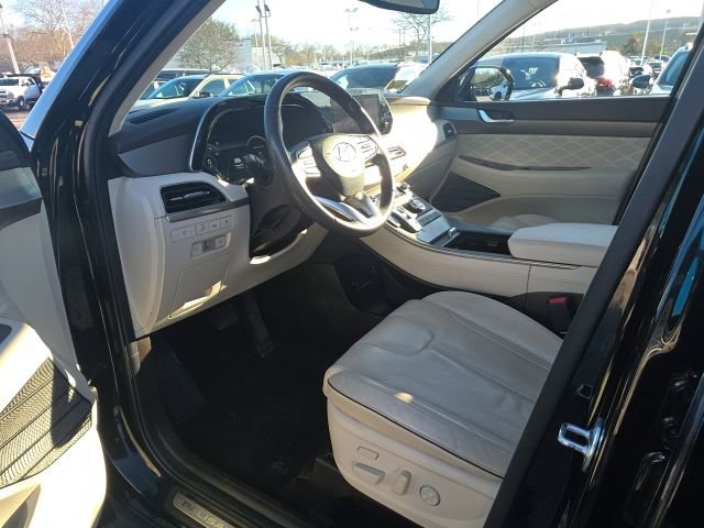 Used 2020 Hyundai Palisade Limited image 16