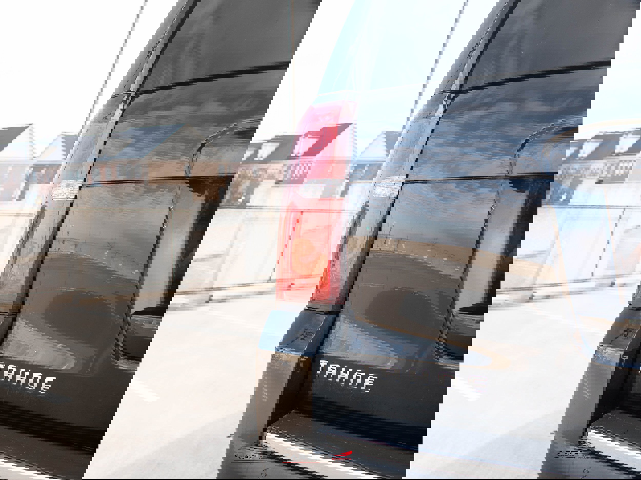 Used 2015 Chevrolet Tahoe LTZ image 46