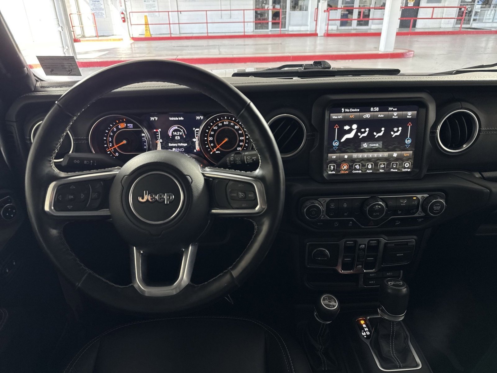 Used 2020 Jeep Wrangler Unlimited Sahara AWD/4WD image 16