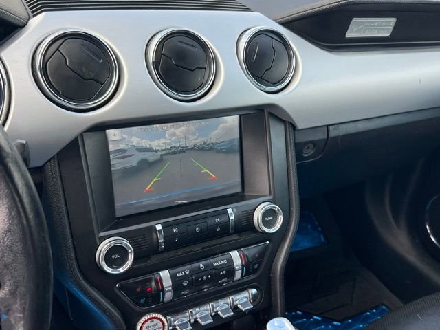 Used 2017 Ford Mustang Premium image 19