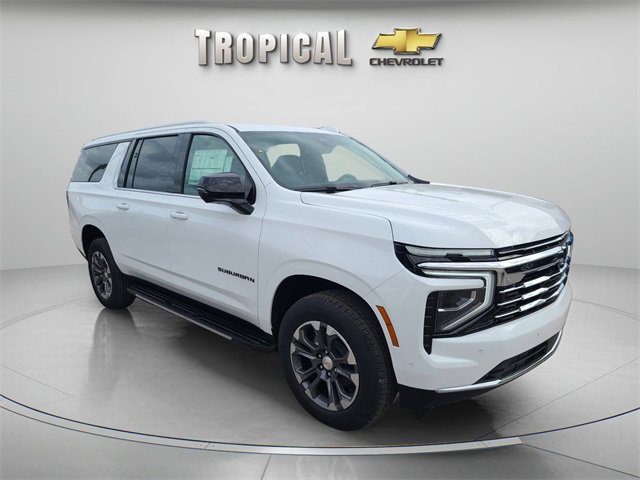 New 2026 Chevrolet Suburban LT image 7