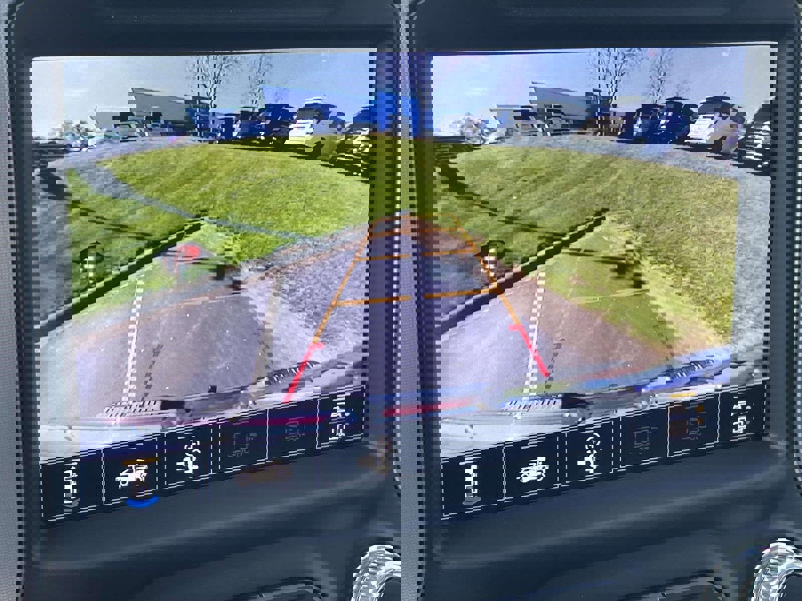 Used 2023 GMC Sierra 2500 SLT w/ SLT Convenience Package image 19