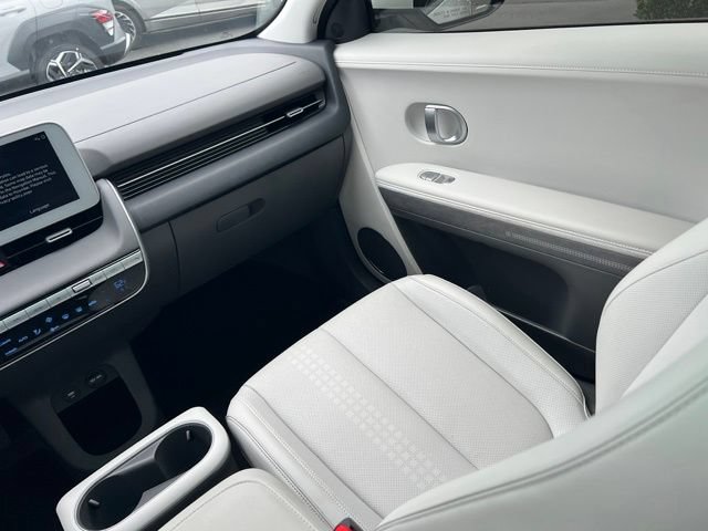 Certified 2024 Hyundai Ioniq 5 Limited AWD/4WD image 11