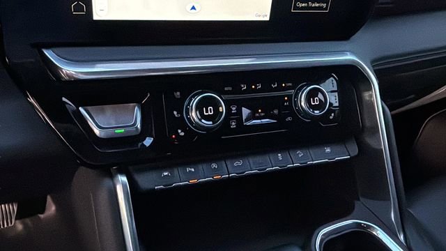 Used 2023 GMC Sierra 1500 Denali w/ Denali Reserve Package image 32