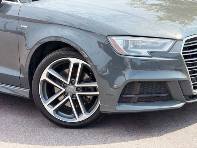 Used 2018 Audi A3 2.0T Premium Plus w/ Premium Plus Package FWD image 2