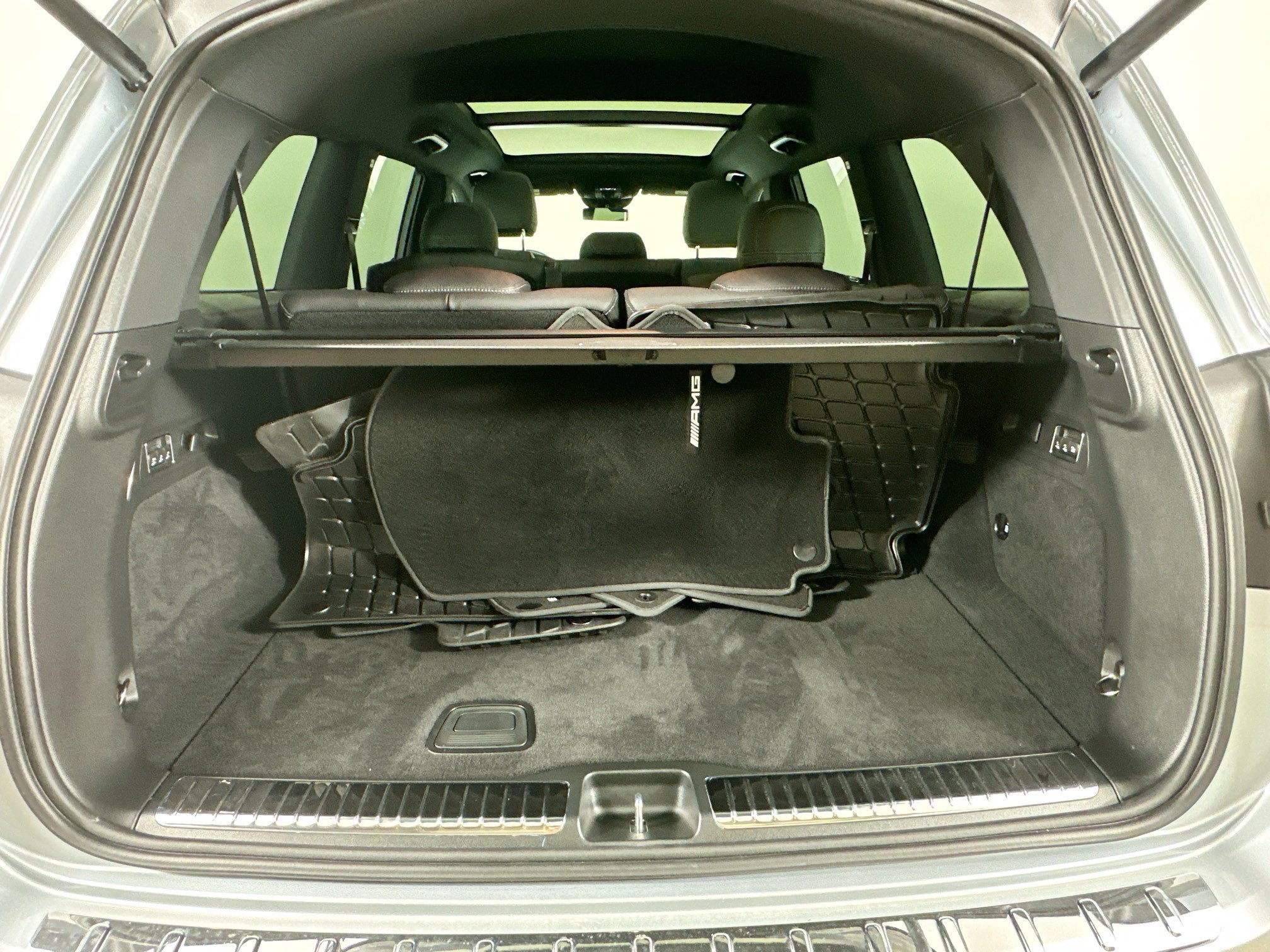 Certified 2026 Mercedes-Benz GLS 450 4MATIC w/ AMG Line Exterior image 34