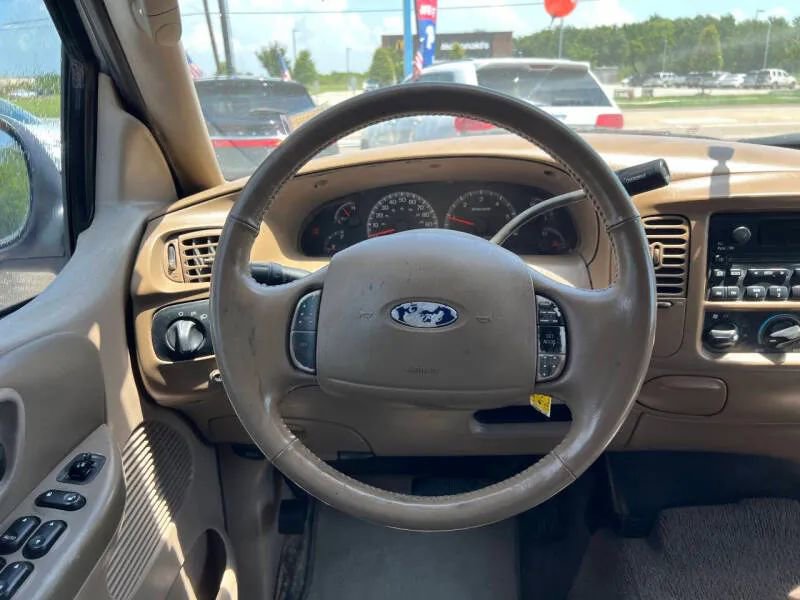 Used 2003 Ford F150 XLT image 18