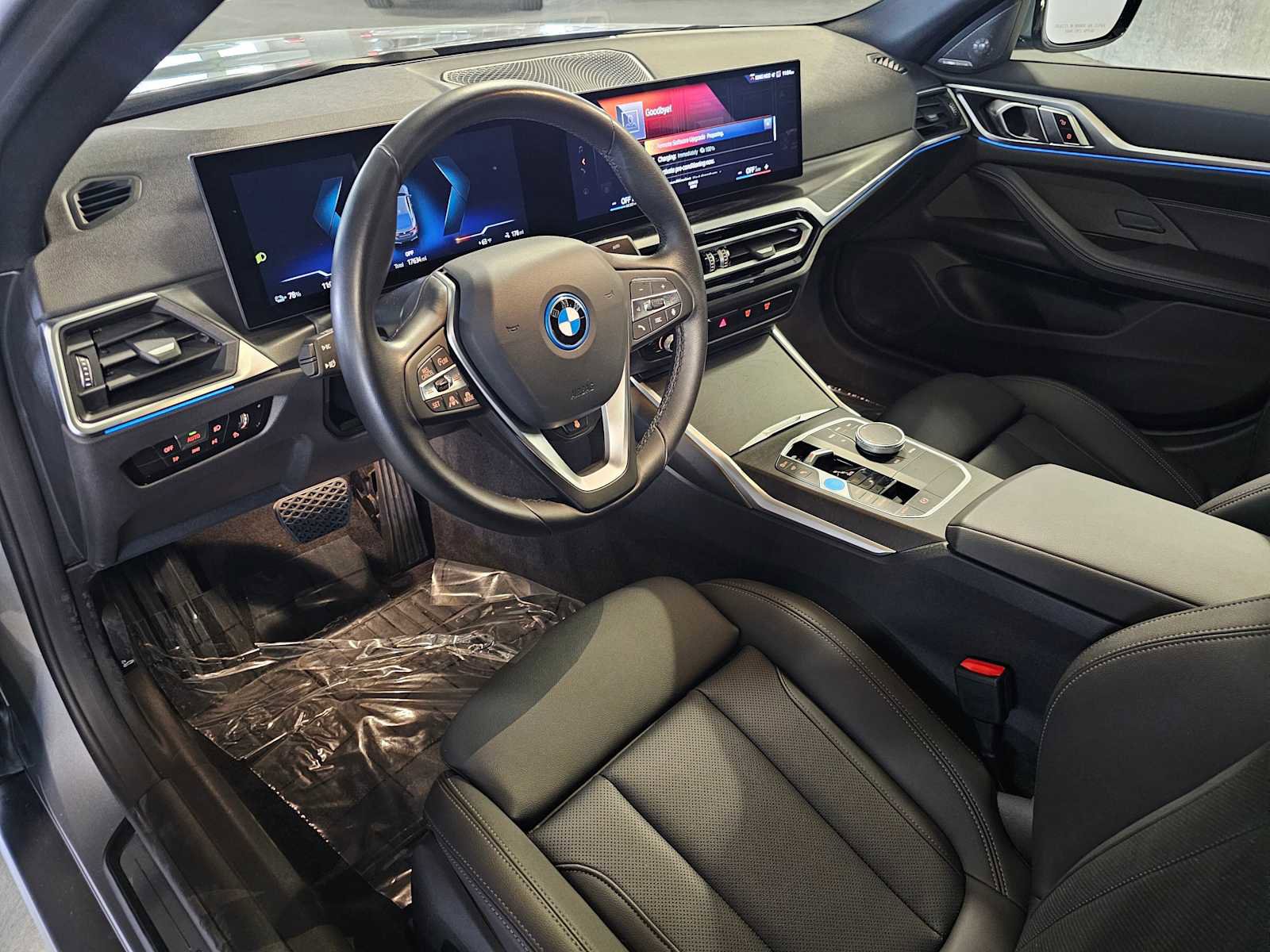 Used 2023 BMW i4 eDrive40 image 2