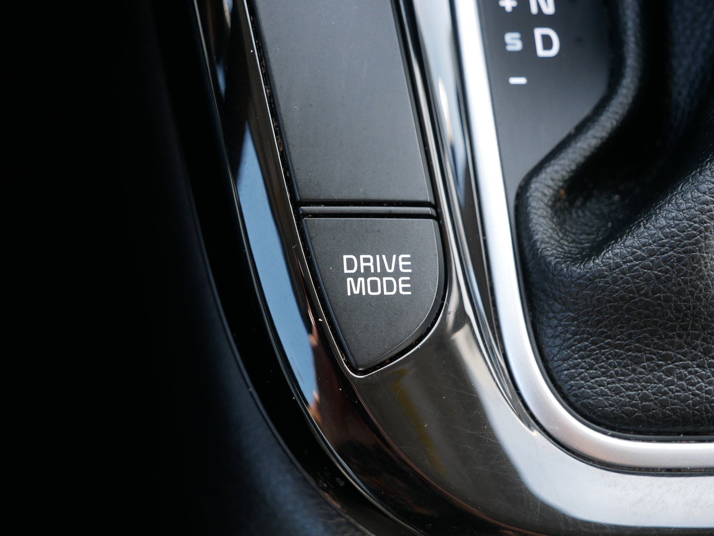 Certified 2023 Kia Soul S image 28