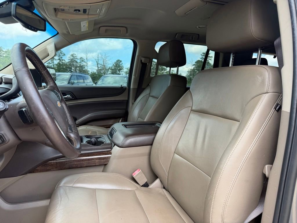 Used 2018 Chevrolet Tahoe LT w/ LT Signature Package RWD image 7
