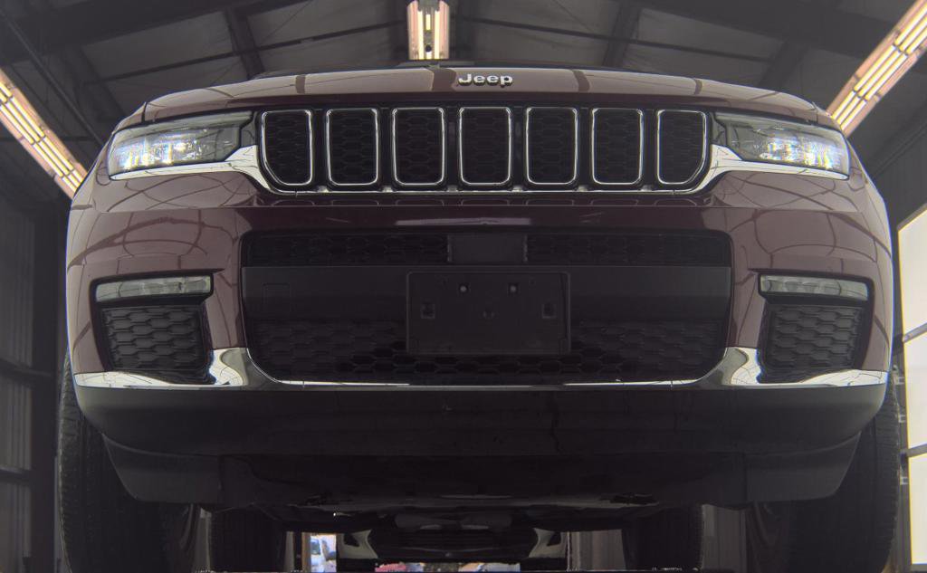 Used 2021 Jeep Grand Cherokee L Limited image 2