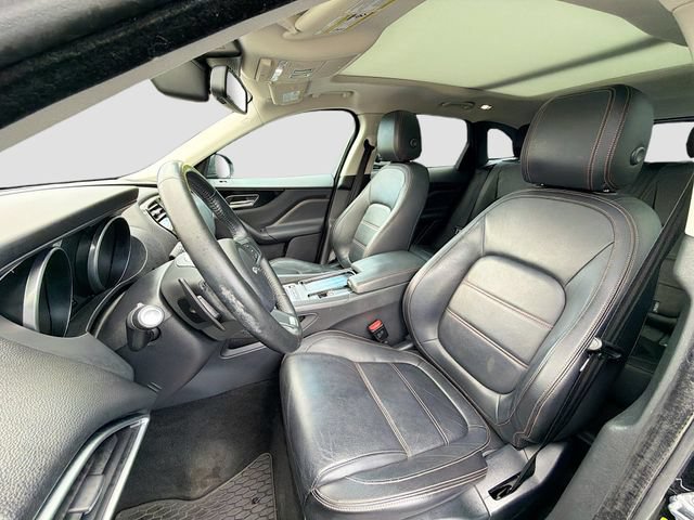 Used 2018 Jaguar F-PACE Prestige AWD/4WD image 11