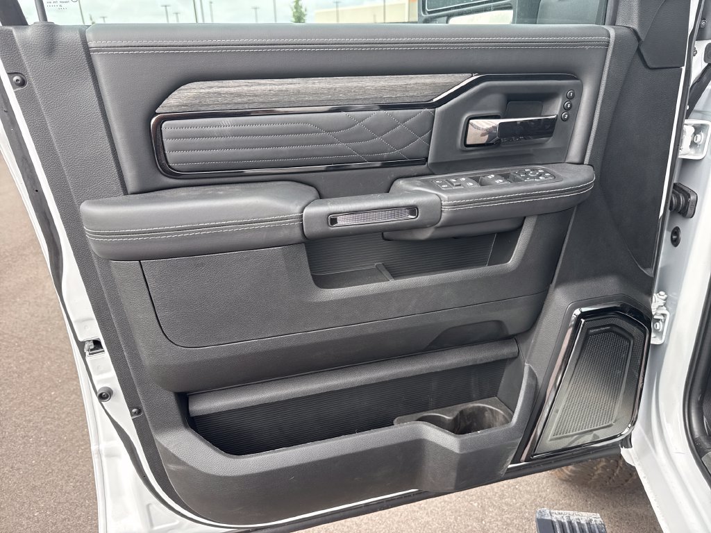 New 2027 RAM 2500 Limited AWD/4WD image 12