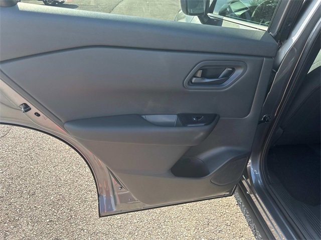 New 2026 Nissan Rogue S image 14